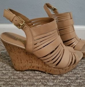 💛 Nude Wedge Heels